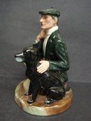 ROYAL DOULTON - THE GAMEKEEPER - HN2879