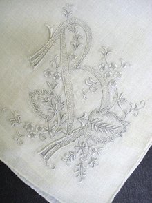 HANKIE-EXQUISITE EMBROIDERY MONOGRAM *B*