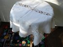 AMAZING CUTWORK&EMBROIDERY TABLECLOTH