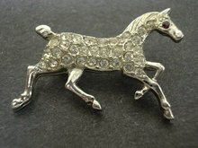 VINTAGE BROOCH - RHINESTONE HORSE FIGURE
