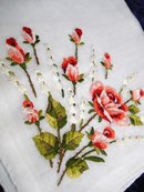 PETIT POINT EMBROIDERED HANKIE - ROSES