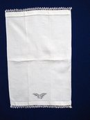 ANTIQUE WHITE TOWEL - TATTING LACE BORDER