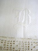 VICTORIAN WHITE TOWEL - LACE & MONOGRAM