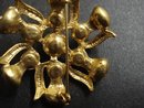 LOVELY GOLD TONE BROOCH-THISTLE BLOSSOMS