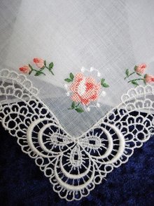 HANKIE - PETIT POINT EMBROIDERY - PINK ROSE