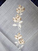 HANKIE - FINE EMBROIDERY - ROSES
