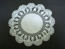VICTORIAN HAND MADE LACE DOILY