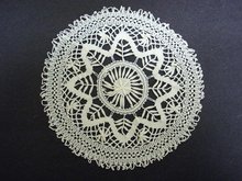 ANTIQUE MUSEUM QUALITY CLUNI LACE DOILY