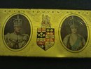 ANTIQUE 1939 ROYAL SOUVENIR TIN BOX
