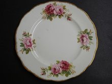 ROYAL ALBERT AMERICAN BEAUTY 8 1/2 PLATE #5