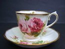 ROYAL ALBERT TEACUP & SAUCER