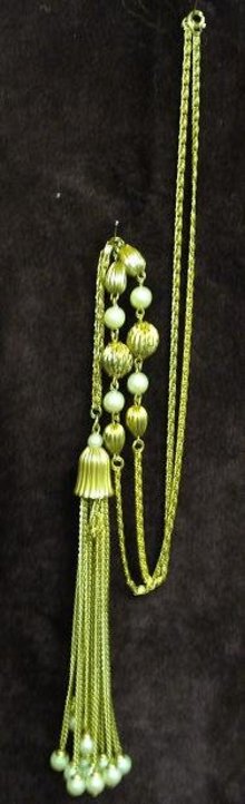 VINTAGE FLAPPER STYLE NECKLACE & PENDANT