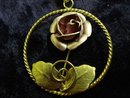 LOVELY VINTAGE FLORAL PENDANT & CHAIN