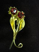 EXQUISITE GOLD PLATED STERLING BROOCH