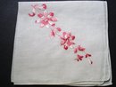 PRETTY VINTAGE HANKIE - SILK EMBROIDERY