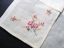 VINTAGE HANKIE PETIT POINT EMBROIDERY