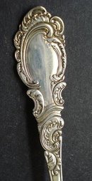 VICTORIAN STYLE ROGERS LARGE SERVING SPOON
