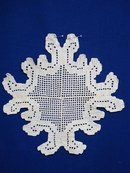 QUITE UNIQUE STYLE CROCHET LACE DOILY