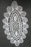 EARLY 1900's HAND MADE FINE LACE DOILY