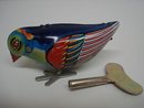VINTAGE WIND UP TOY PRETTY BLUE BIRD