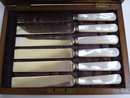 DINNER KNIVES - VICTORIAN BOXED SET of 6