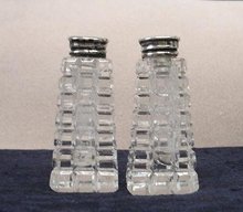 CRYSTAL SALT & PEPPER SHAKERS-DEEP CUT