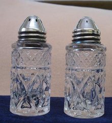 Classy Vintage SALT & PEPPER SHAKERS