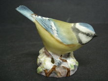 Royal Worcester Bird Figurine Tiny Bird