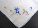 HANKIE FLORAL EMBROIDERY