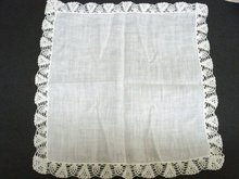 HANKIE CROCHET LACE BORDER