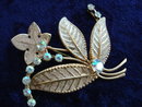 Brooch Rhinestones Pink/Gold Tone Flower