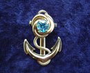 Vintage Figural BROACH Gold Tone - Pretty