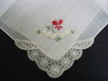 PRETTY EMBROIDERY HANKY