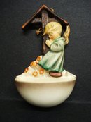 HUMMEL WATER FONT ANGEL SHRINE #147