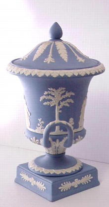 Superb Classic Wedgwood Jasperware Large URN