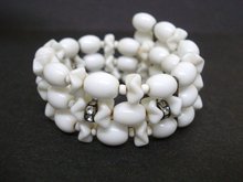 Beautiful Vintage Bracelet Milk Glass and Rhinestones
