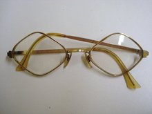 ELEGANT VINTAGE EYEGLASSES - GOLD FILLED