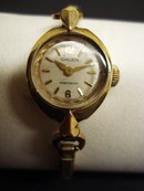GRUEN LADIES WRISTWATCH - GOLD - VINTAGE