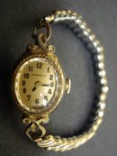 VINTAGE WRISTWATCH CARAVELLE