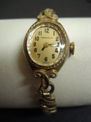 VINTAGE WRISTWATCH CARAVELLE
