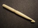 ANTIQUE CROCHET HOOK - TINY - BONE