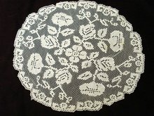 Gorgeous Antique Floral Filet Lace