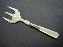 Pearl/Silver Sardine Fork