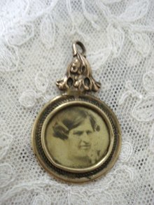Victorian Portrait Pendant - Real Photo