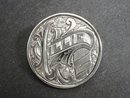 Victoria Dollar Broach - LILLIE