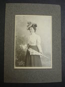 Pretty Lady Phot o with Parasol