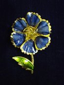 Fantastic Blue Flower Brooch Beautiful Enamel Blue/Gold