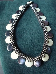 Mother of Pearl Necklace Chocker