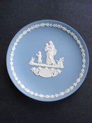 Mother's Day Plate 1974 by Wedgwod