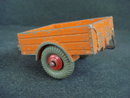 341 Dinky Toys Land Rover Driver and Trailer